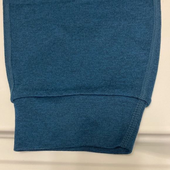 Vuori performance jogger - Picture 5 of 8